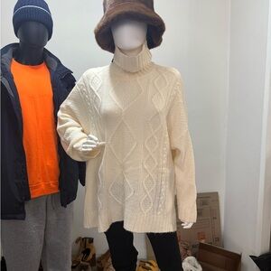 Elegant Cream Turtleneck Sweater